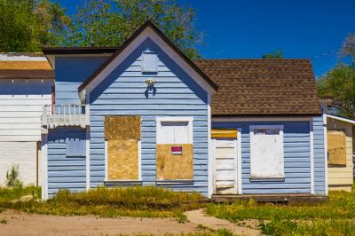 Window Boarding Service in Overland Park, KS